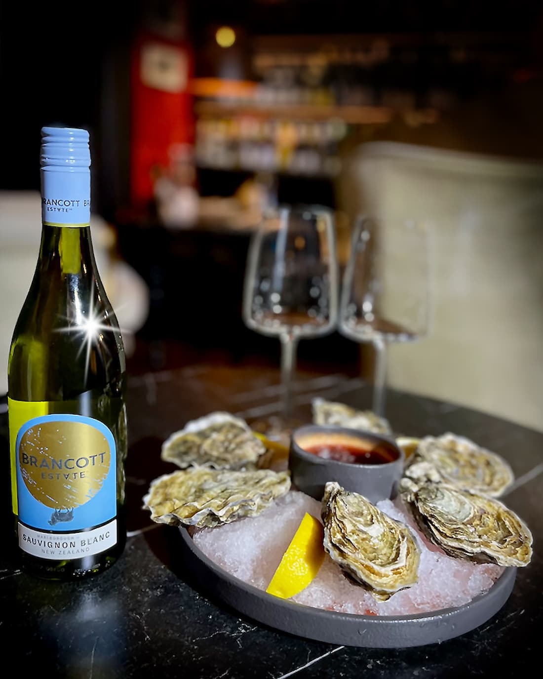 Set Oysters Gillardeau №2 + Brancott Estate Sauvignon Blanc 12,5% (0,75) заказать доставку ROJO ресторан Алматы